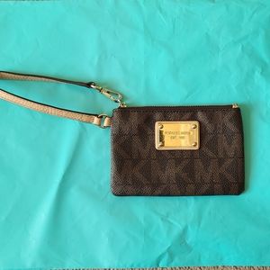 Mk wristlet